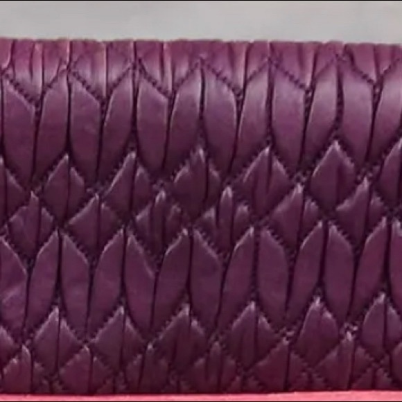 Authentic Miu Miu matelasse leather wallet